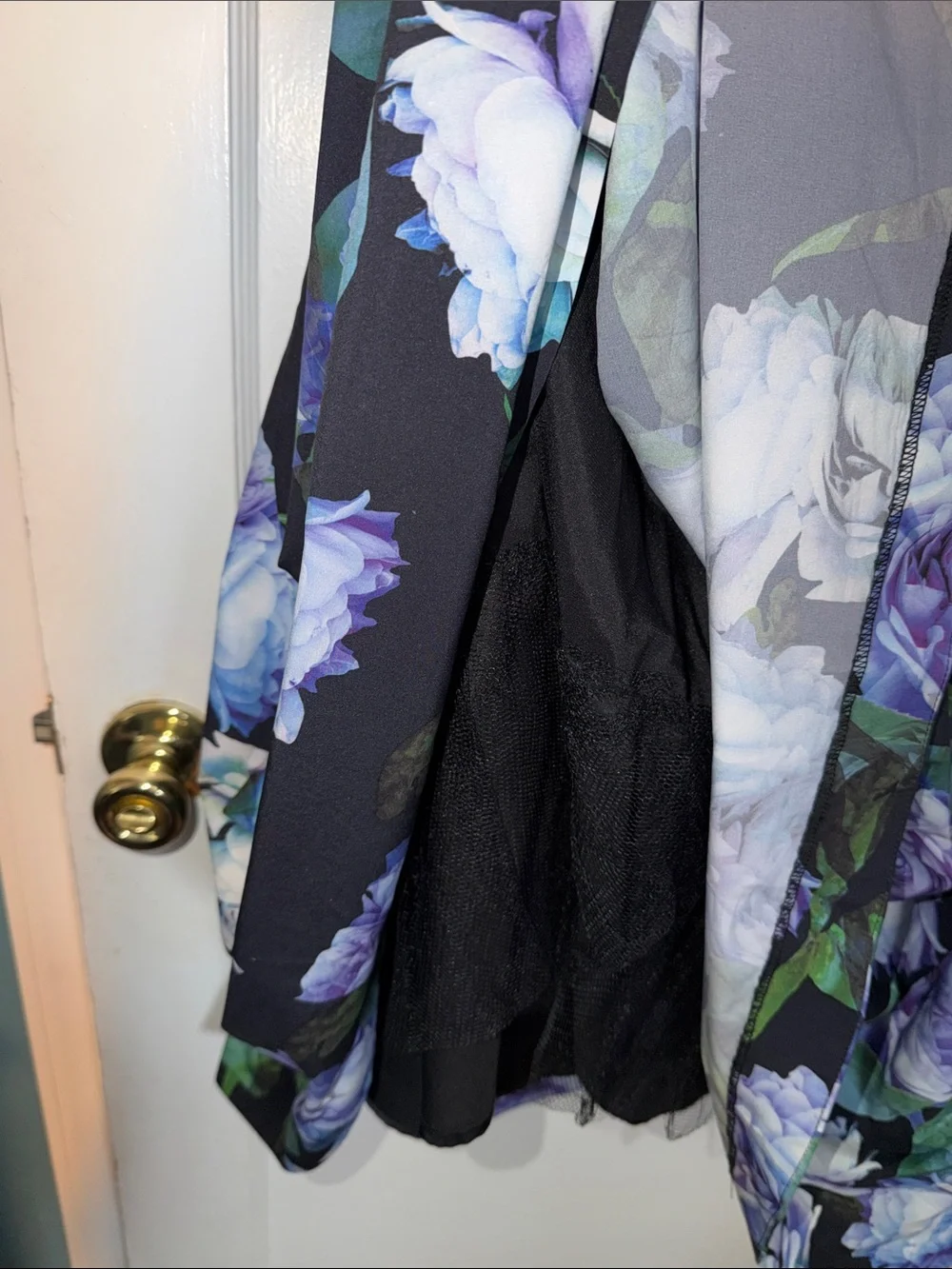 City Chic Black Floral V-Neck Midi Dress with Purple & White Blooms size 20 - Picture 5 of 6